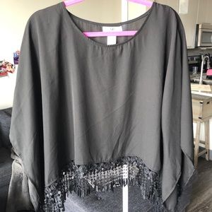 Dolman sleeve top with beautiful feather tassels